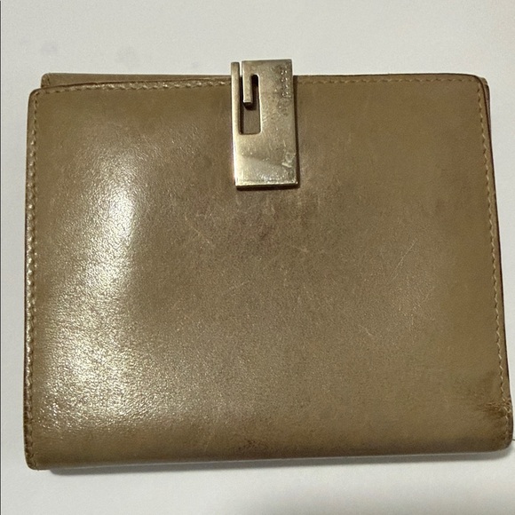 Vintage Gucci Leather Wallet - Picture 1 of 9